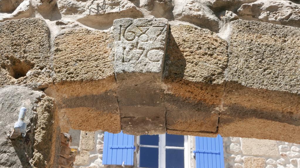 Mazet Des Artistes Holiday home